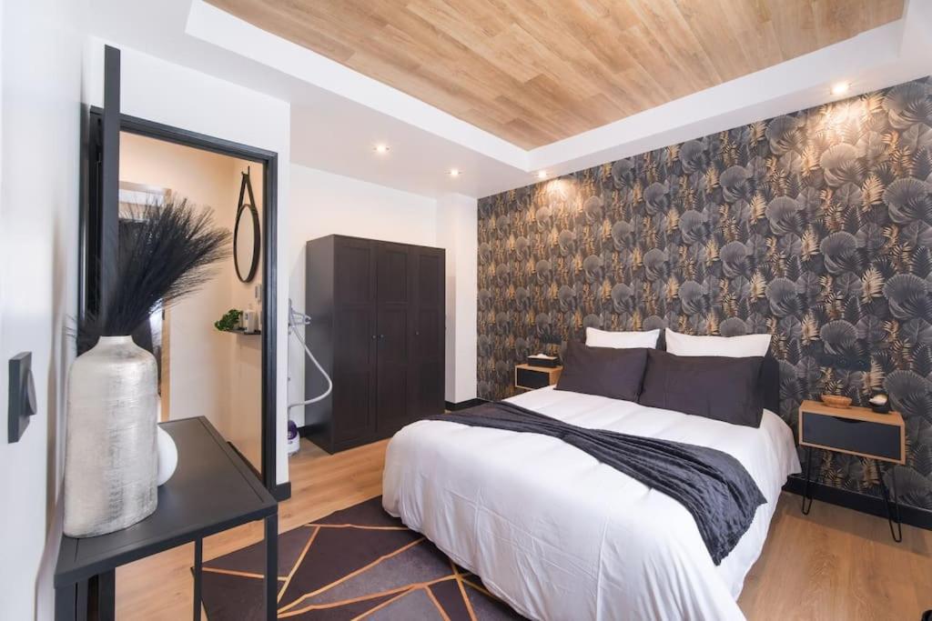 Le Black & White - 10 Min Orly, 3 Min Gare Juvisy Apartment Athis Mons Bagian luar foto